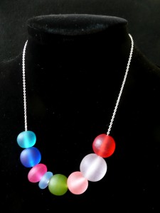 resin-beads-necklace-3-1