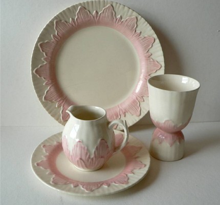 egg  breakfast vintage Sweet Pink cup and set breakfast White cups