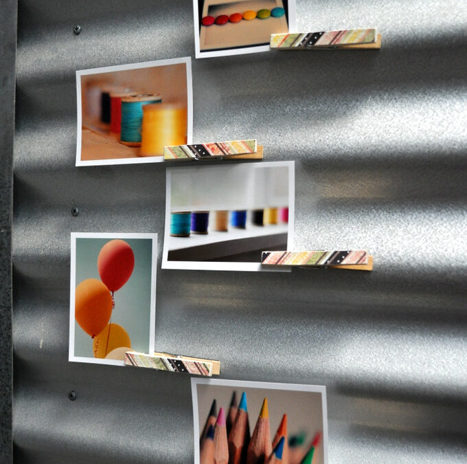 Vignette – Mini-prints and some pegs-with-flair