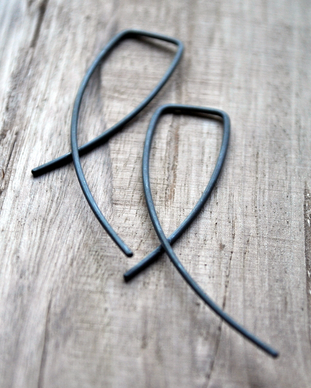 Entwined Oxidised Urban Eco Earrings (7)