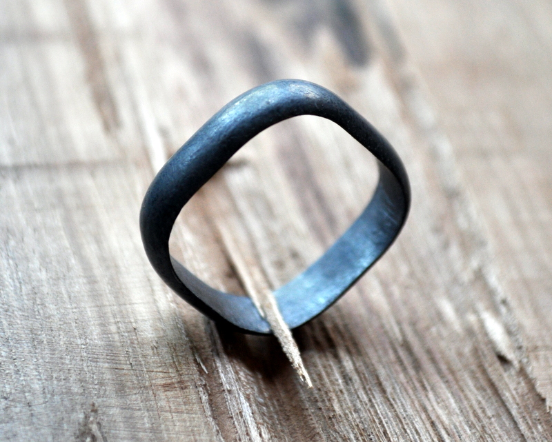 Men's Square Oxidised Wedding Band (5)