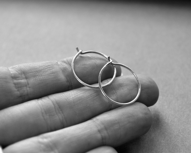 Tiny Hoop Earrings (5)