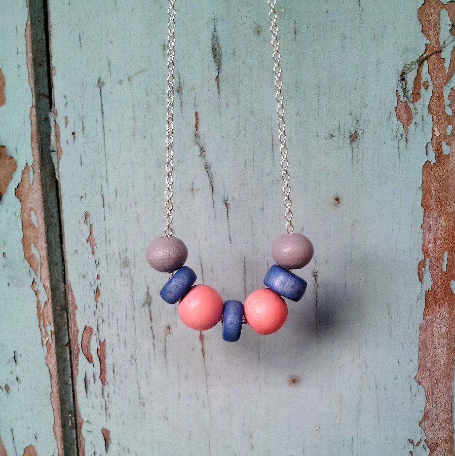 Pastel Blue and Pink Necklace (5)