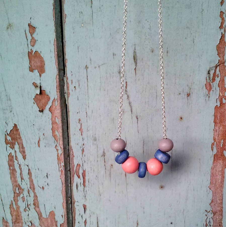 Pastel Blue and Pink Necklace (6)
