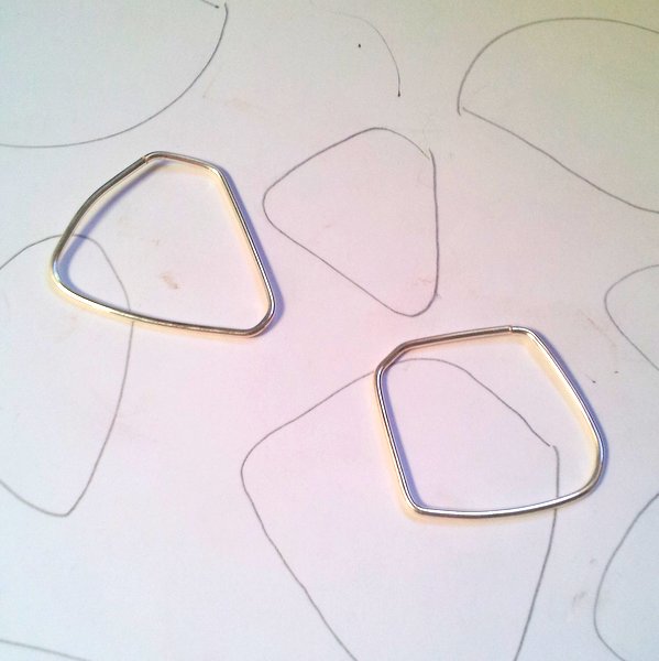 What I’m working on… Asymmetrical, 2-Tone Necklaces